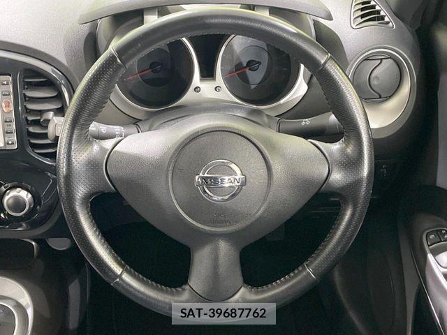 Nissan JUKE 2010-08 8666330-10