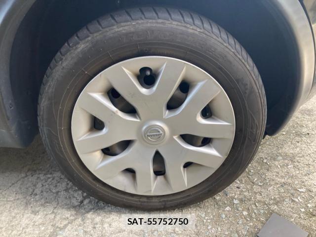 Nissan JUKE 2013-09 8659709-5