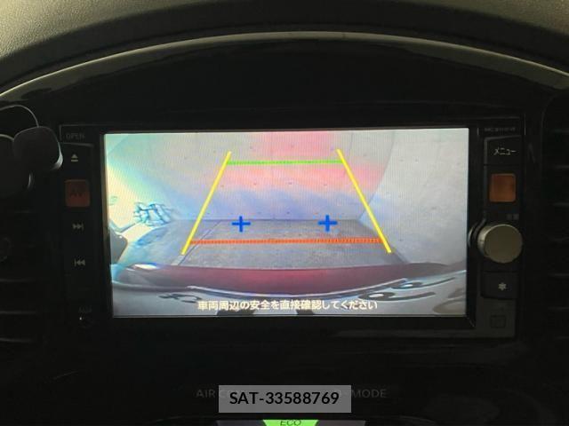 Nissan JUKE 2011-06 8743068-14