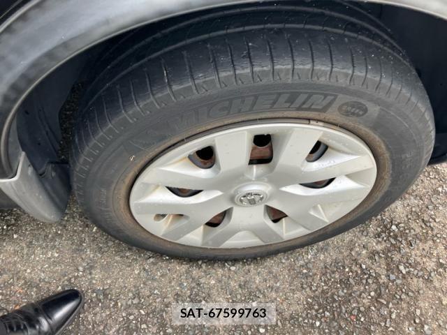 Nissan JUKE 2013-09 8829702-4