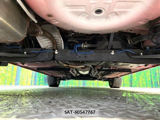 Nissan JUKE 2016-07 8829693-18