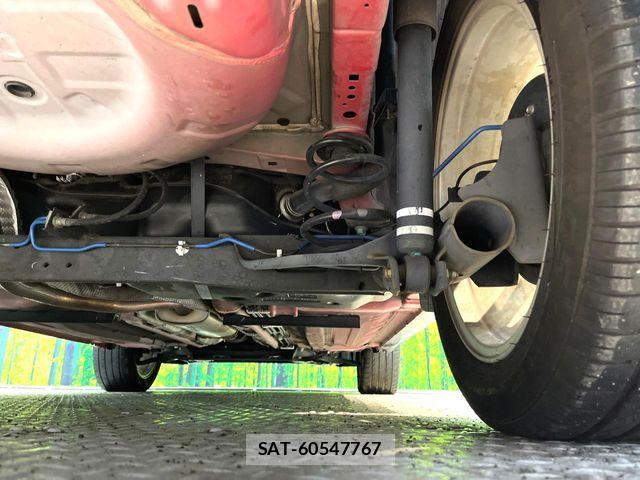 Nissan JUKE 2016-07 8829693-19