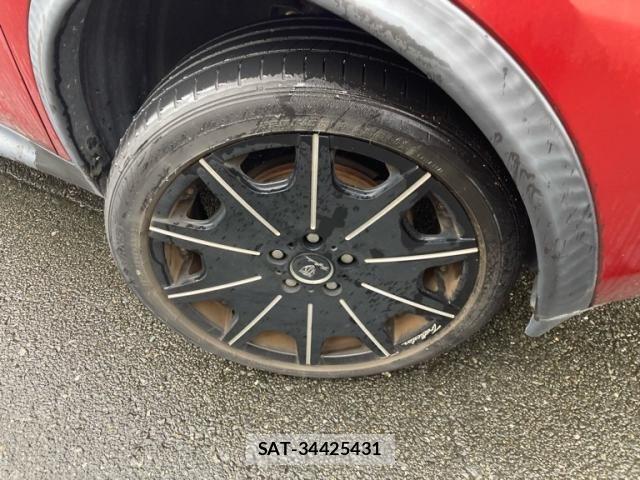 Nissan JUKE 2013-07 8829695-6