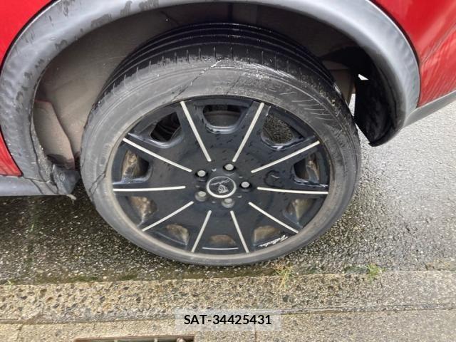 Nissan JUKE 2013-07 8829695-8