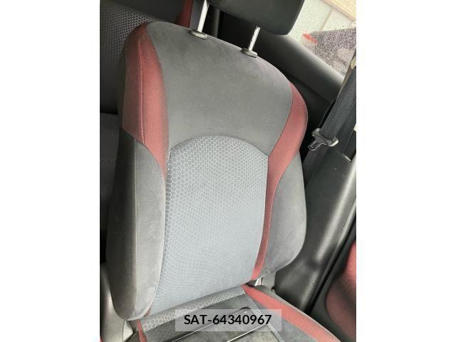 Nissan JUKE 2014-02 8849014-12