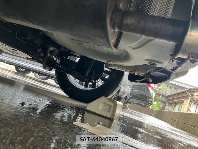 Nissan JUKE 2014-02 8849014-7