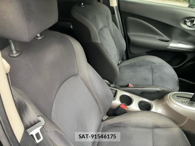 Nissan JUKE 2010-10 8871263-11