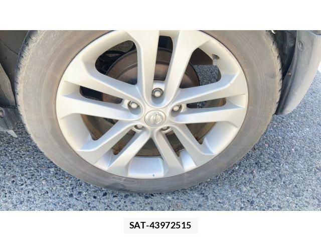 Nissan JUKE 2010-06 8871265-4
