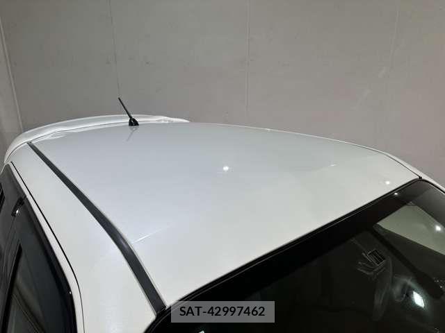 Nissan JUKE 2013-03 3906715-8