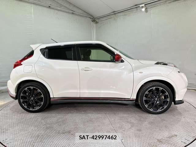 Nissan JUKE 2013-03 3906715-3