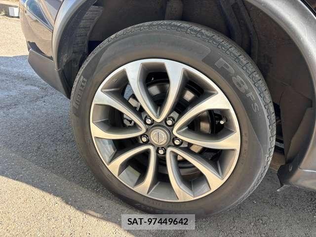 Nissan JUKE 2017-04 6499004-25