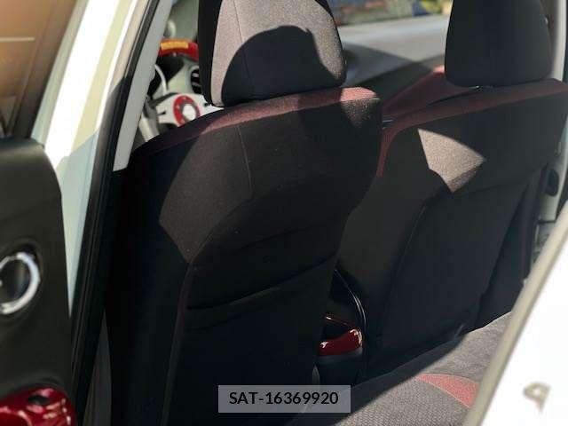 Nissan JUKE 2011-09 6641760-7