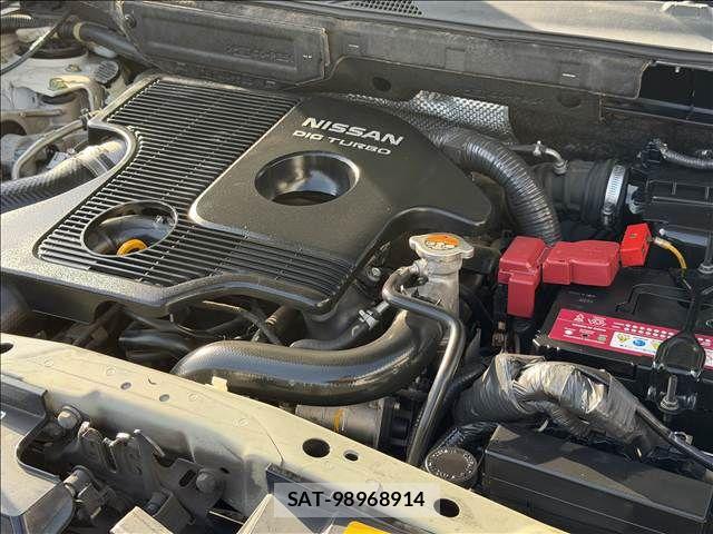 Nissan JUKE 2013-04 6672143-19