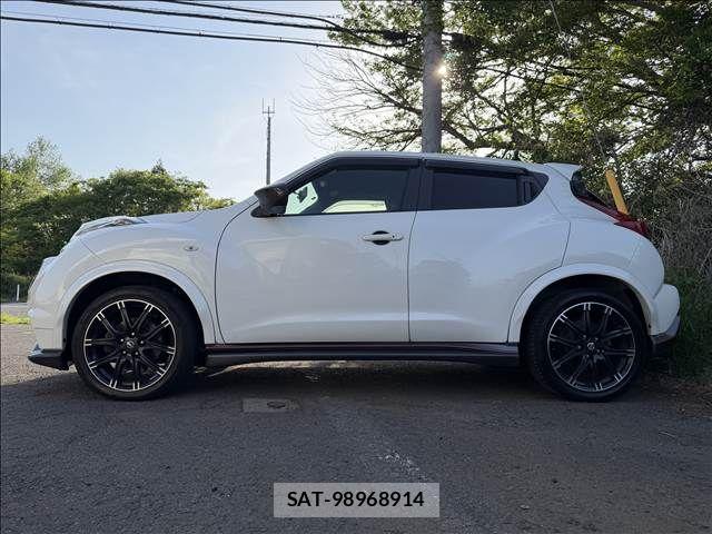 Nissan JUKE 2013-04 6672143-5