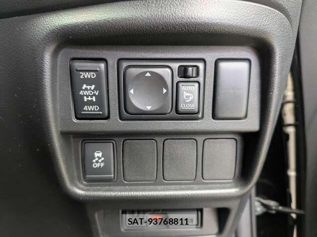 Nissan JUKE 2017-06 6752108-11