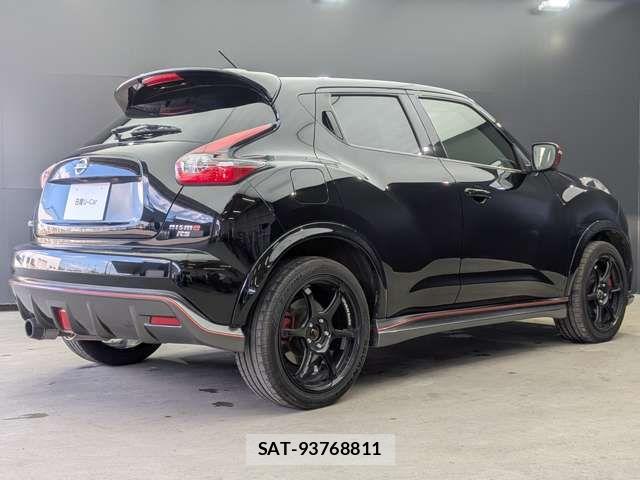 Nissan JUKE 2017-06 6752108-1