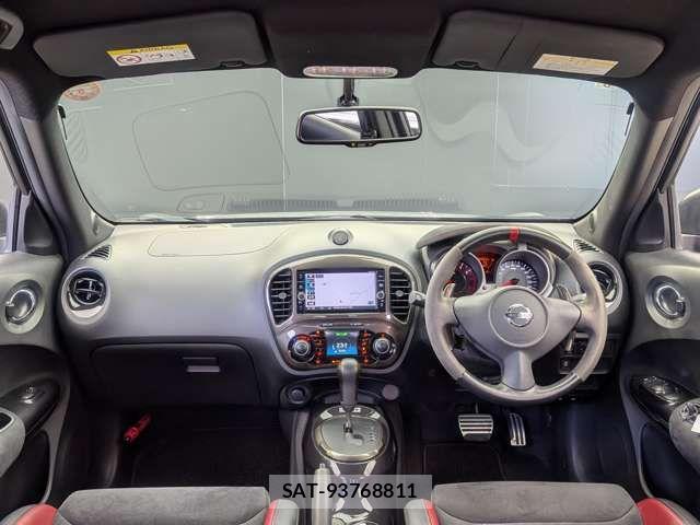 Nissan JUKE 2017-06 6752108-2