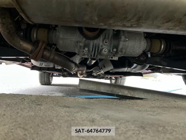 Nissan JUKE 2011-02 7220402-5