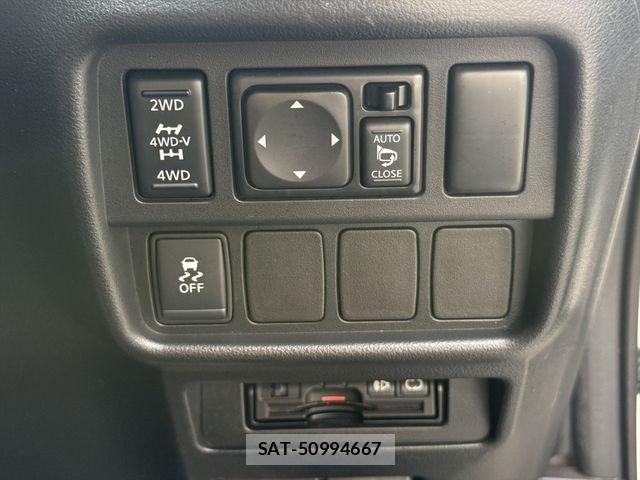 Nissan JUKE 2016-02 7327767-28