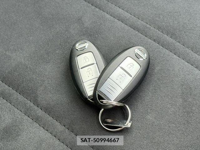 Nissan JUKE 2016-02 7327767-29