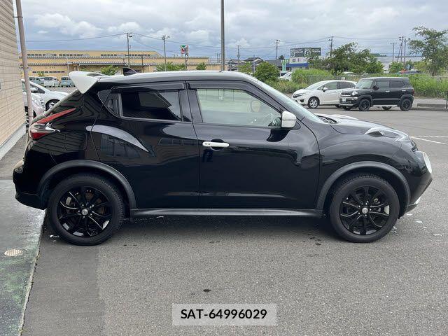 Nissan JUKE 2015-06 7455185-22