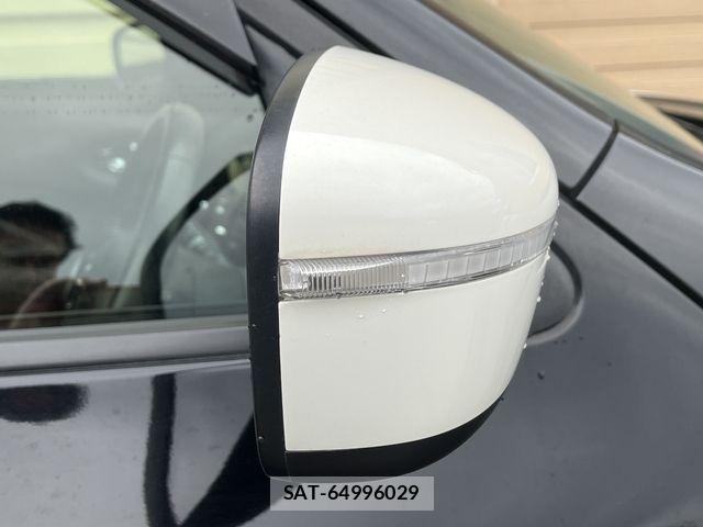Nissan JUKE 2015-06 7455185-24