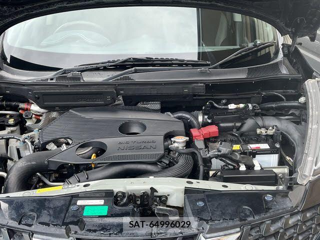 Nissan JUKE 2015-06 7455185-27