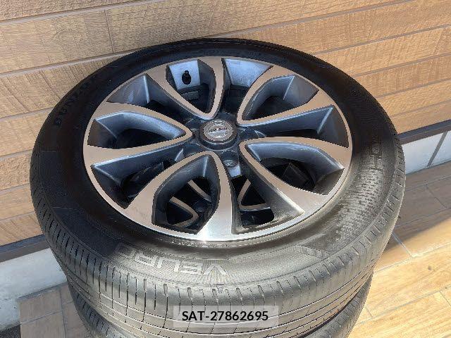 Nissan JUKE 2015-03 7501104-16