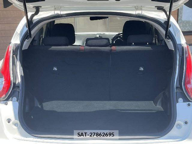 Nissan JUKE 2015-03 7501104-20