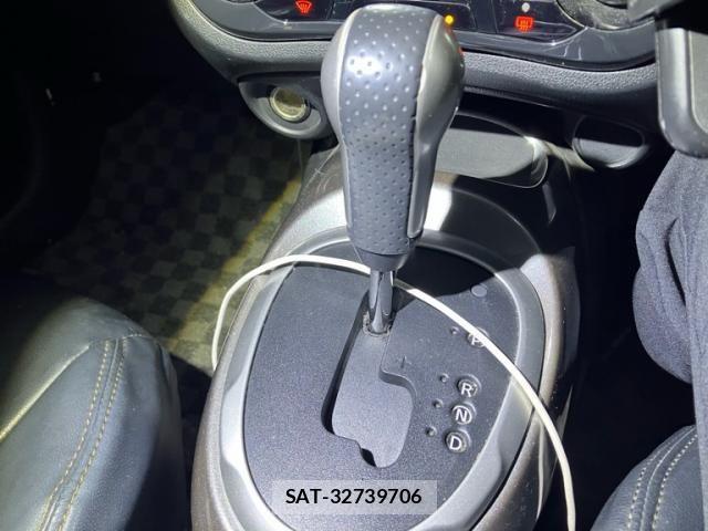 Nissan JUKE 2012-02 7501103-12