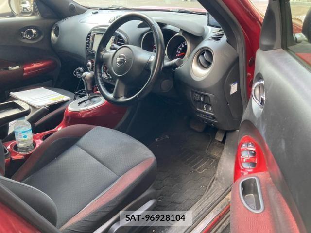 Nissan JUKE 2012-03 7786076-16