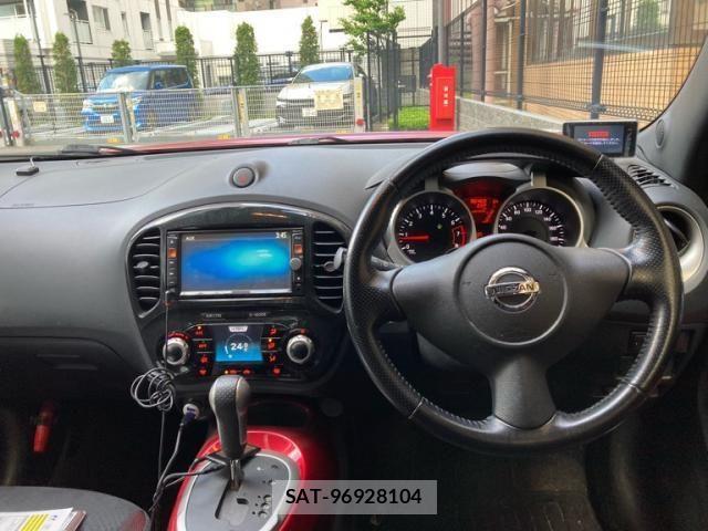Nissan JUKE 2012-03 7786076-20
