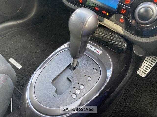 Nissan JUKE 2013-07 7979631-9