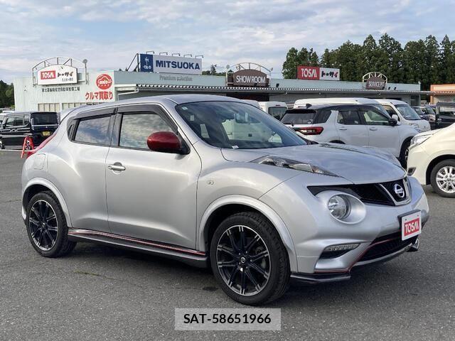 Nissan JUKE 2013-07 7979631-21