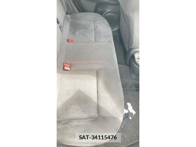 Nissan JUKE 2013-09 8438272-14