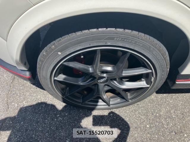 Nissan JUKE 2016-07 8457744-6