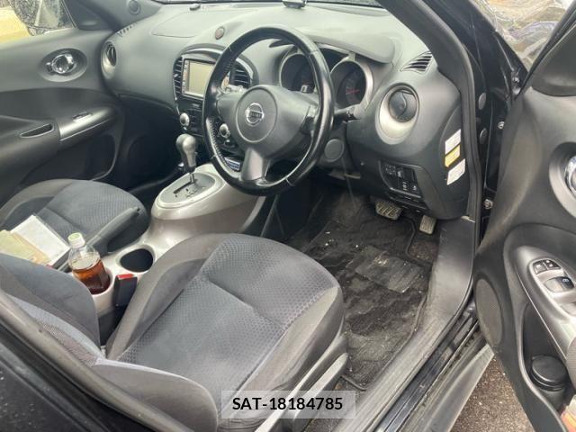 Nissan JUKE 2011-03 8666331-13