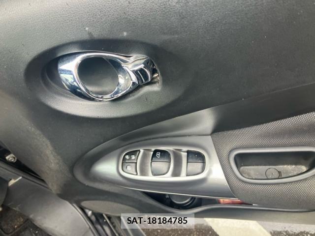Nissan JUKE 2011-03 8666331-14