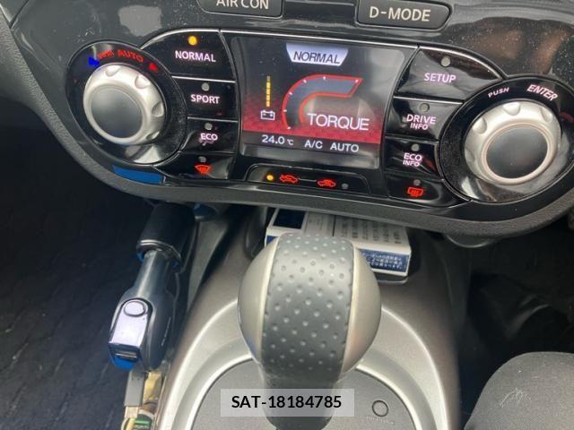 Nissan JUKE 2011-03 8666331-16