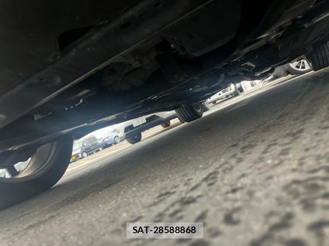 Nissan JUKE 2018-11 8829703-2