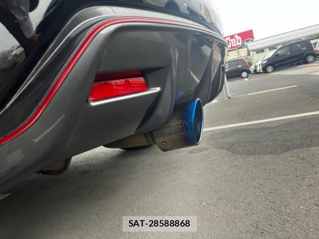 Nissan JUKE 2018-11 8829703-7