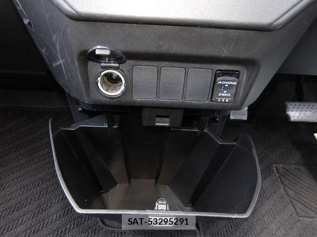 Subaru JUSTY 2020-05 7327770-20