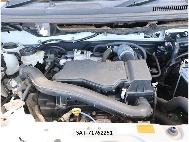 Subaru JUSTY 2019-09 8336388-18