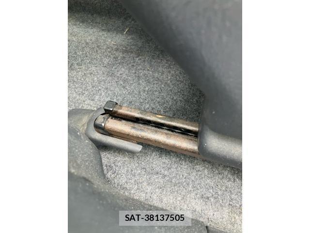 Suzuki KEI 2005-12 7220407-19