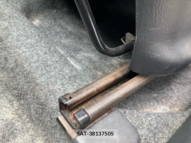 Suzuki KEI 2005-12 7220407-24