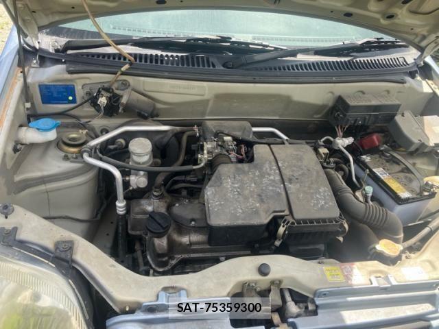 Suzuki KEI 2004-12 7724669-12