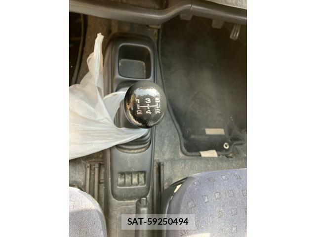 Suzuki KEI 2003-06 7220411-21