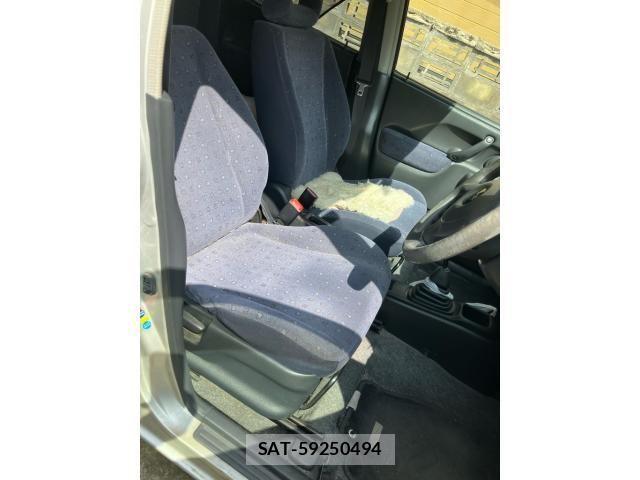 Suzuki KEI 2003-06 7220411-24