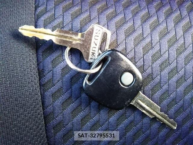 Suzuki KEI 2001-06 5870192-8
