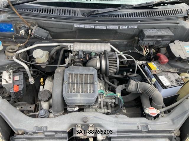 Suzuki KEI 2000-02 7979635-4